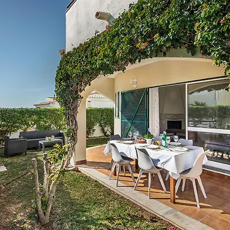 Villa Monteiro By Interhome