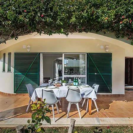 Monteiro V4 - Vip By Interhome البوفيرا