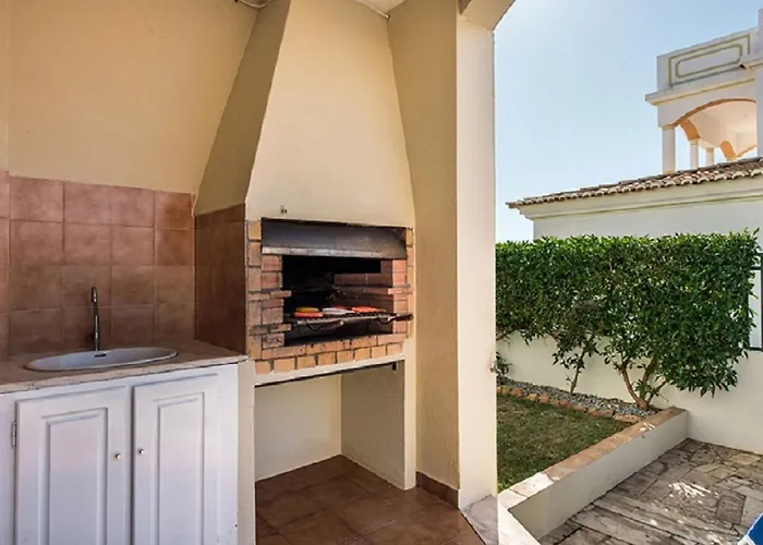 Monteiro V4 - Vip By Interhome 알부페이라